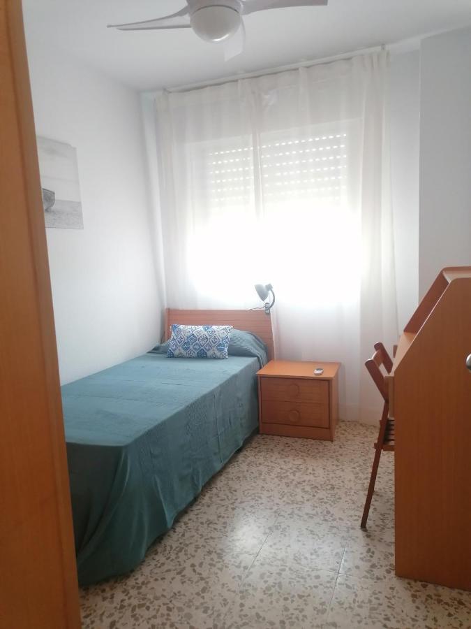 شقة Piso Familiar Con Piscina Y Aparcamiento En Torre Del Mar - Edificio Ronda I المظهر الخارجي الصورة
